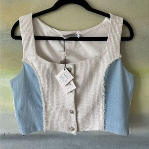 BY EGREIS NWT Crop Button Down Top/Vest Size Large
